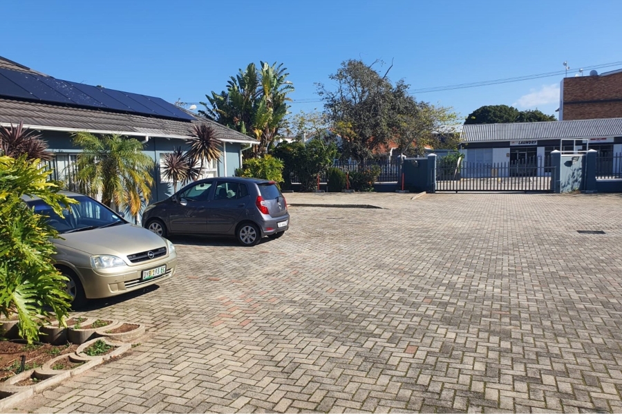 To Let commercial Property for Rent in Newton Park Eastern Cape